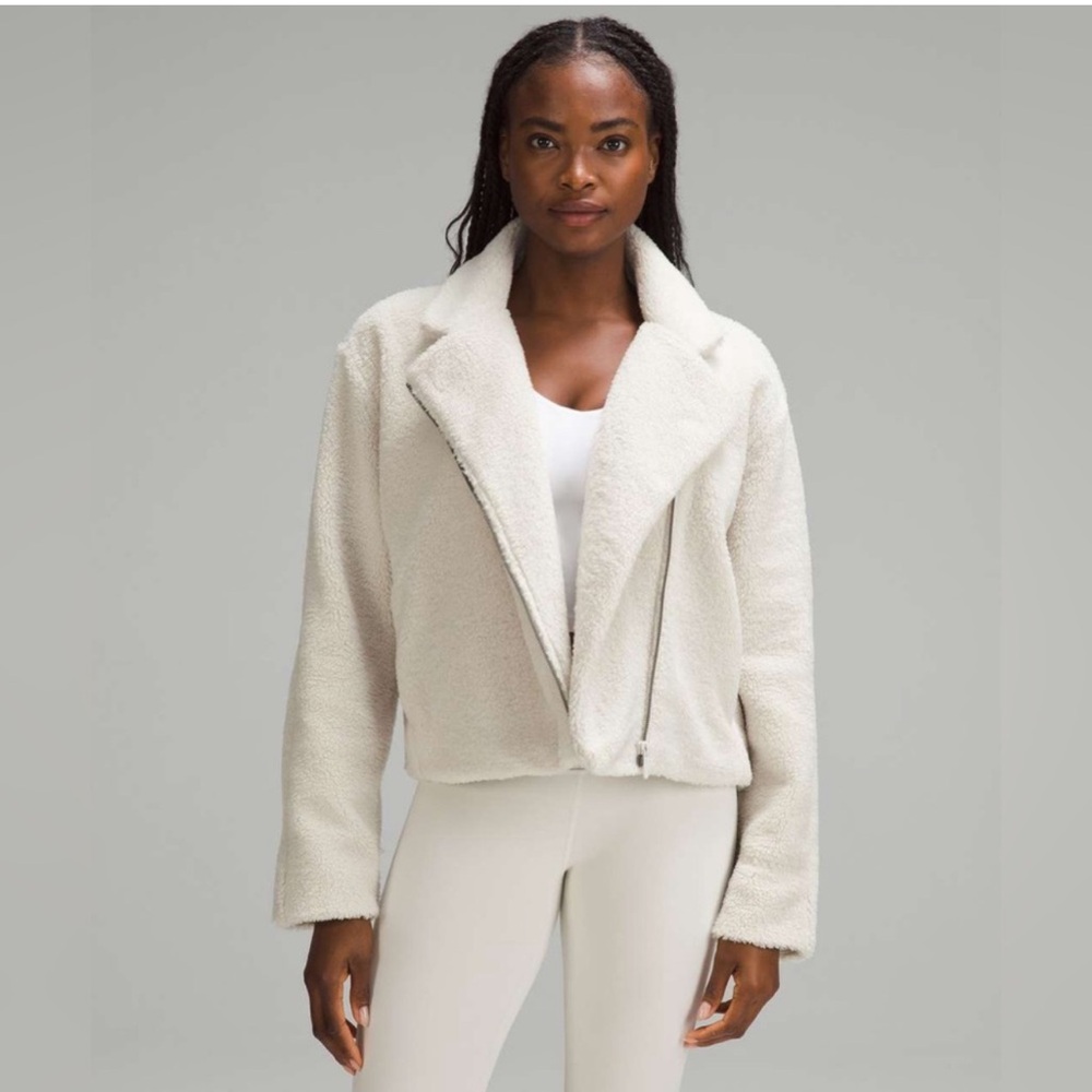 ⭐️NWT⭐️Lululemon Textured Fleece Moto Bone Colored Jacket-Size 12